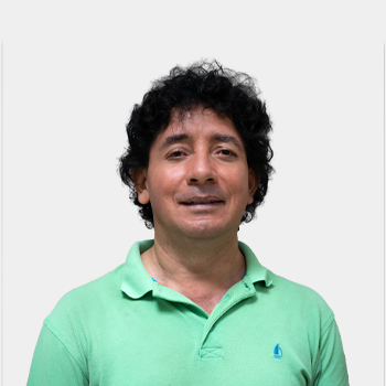 Front photograph of Professor Carlos Wilson Rodriguez