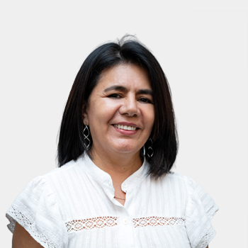 Front photograph of Professor Monica Fajardo Lopez