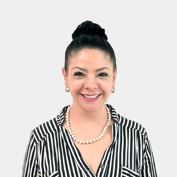 Front photograph of Professor Sandra Evely Parada