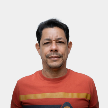 Fotografía frontal del profesor Antonio Gutierrez