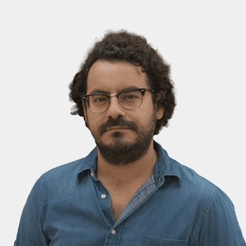 Fotografía frontal del profesor Juan Manuel Rey