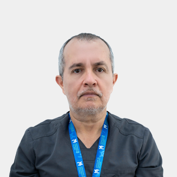 Front photograph of Professor Juan Paulo Serrano