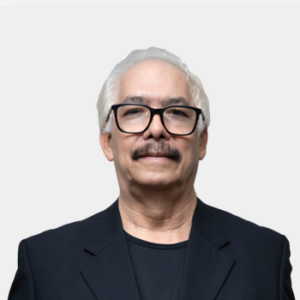 Front photograph of Professor Miguel Alarcon