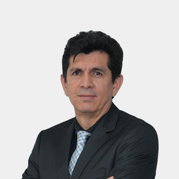 Fotografía frontal del profesor Arlex Chavez Guerrero