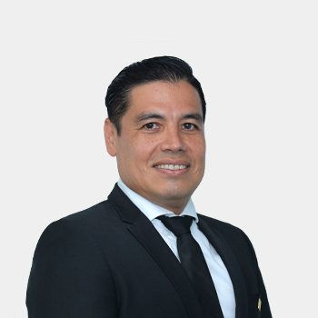 Front photograph of Professor Hernando Guerrero Amaya