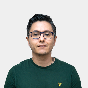 Fotografía frontal del profesor Leonardo Muñoz Rugeles